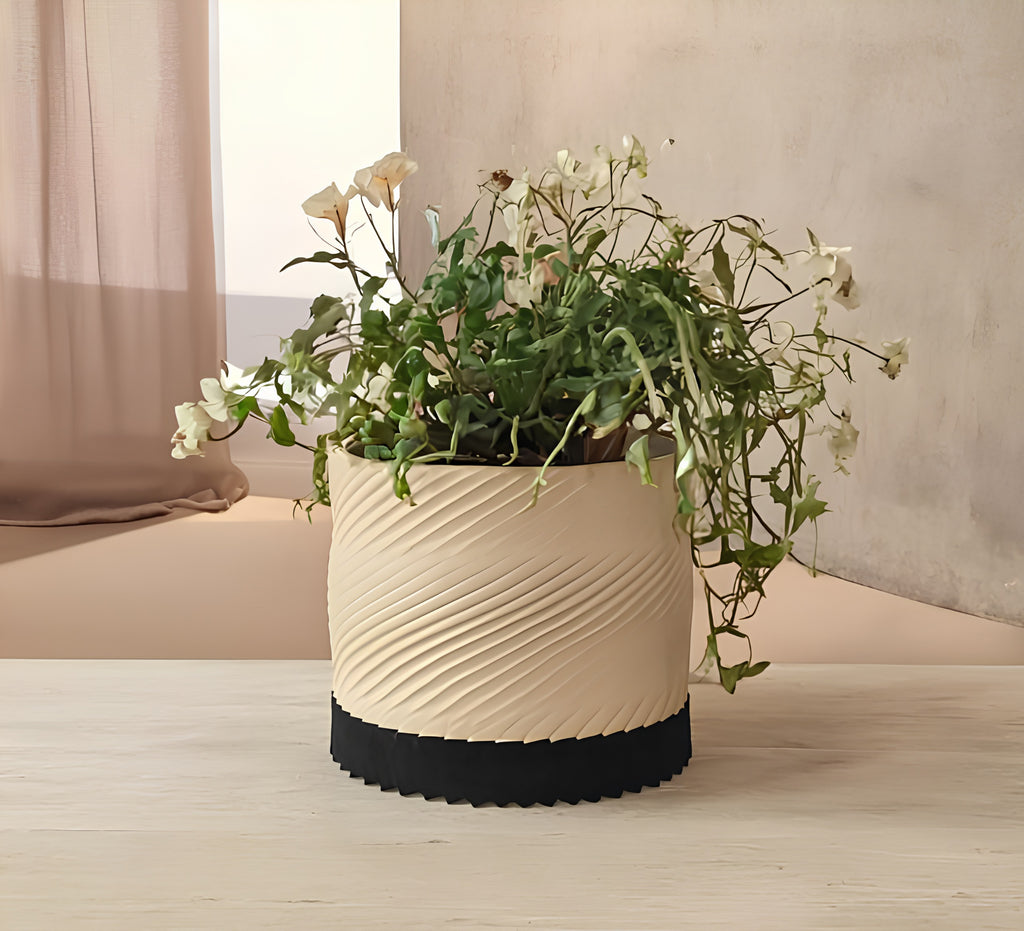 Terra - Plant Pot